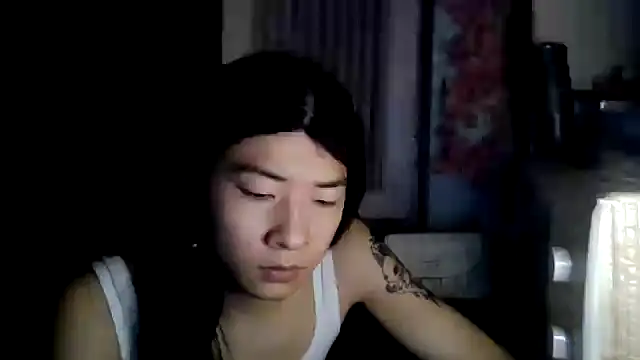 Snapshot of CarlyJoy chatting on 05-27-26, 04:26 CarlyJoy online show from 05-27-26, 04:26