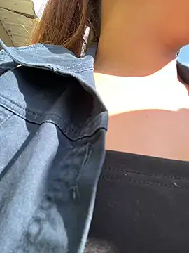 Snapshot of Natha_Fantasy chatting on 01-25-25, 08:31 Natha Fantasy online show from 01-25-25, 08:31