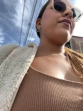 Snapshot of Natha_Fantasy chatting on 01-26-25, 08:34 Natha Fantasy online show from 01-26-25, 08:34