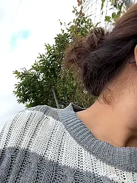 Snapshot of Natha_Fantasy chatting on 02-14-25, 09:53 Natha Fantasy online show from 02-14-25, 09:53