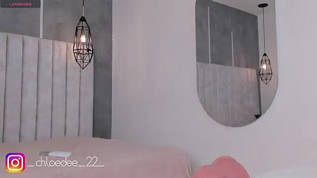 chloe d online show from 01-25-25, 10:51