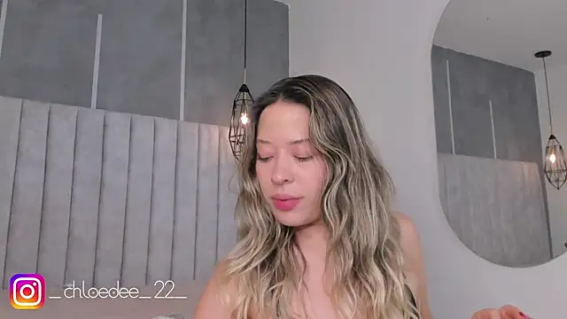 chloe d online show from 01-27-25, 02:46