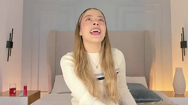 chloe d online show from 04-12-26, 12:21