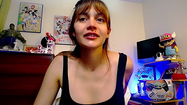 Snapshot of Pretty-10Woman chatting on 12-10-24, 08:27 Pretty-10Woman online show from 12-10-24, 08:27