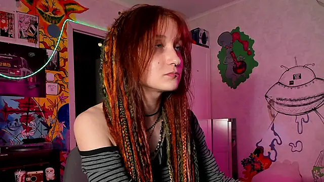 Snapshot of Sunny_Mouse_ chatting on 06-17-26, 06:42 Sunny Mouse online show from 06-17-26, 06:42