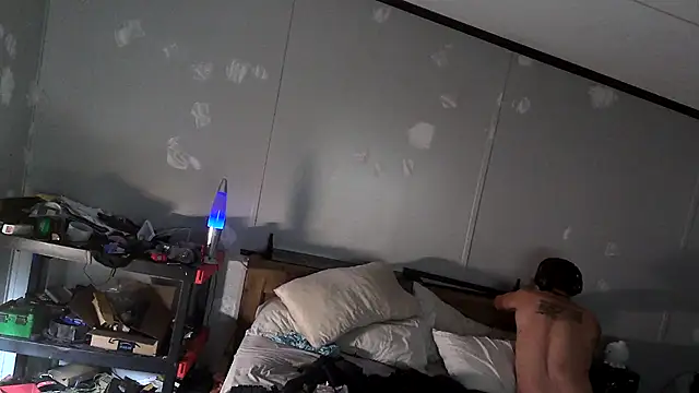 Snapshot of Bi_curious86 chatting on 11-09-25, 06:55 Bi curious86 online show from 11-09-25, 06:55