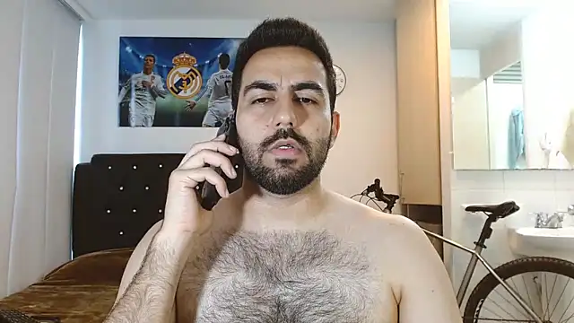 omarmohammedhot2 online show from 12-25-24, 05:47