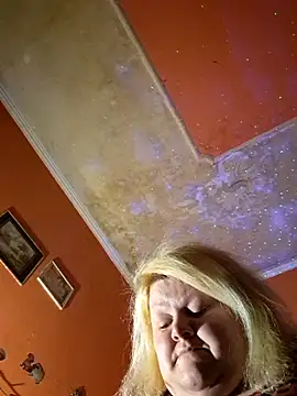 ducicsajsziii online show from 02-18-25, 10:14