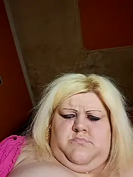 ducicsajsziii online show from 03-08-25, 04:50