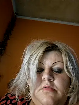 ducicsajsziii online show from 10-10-25, 10:20