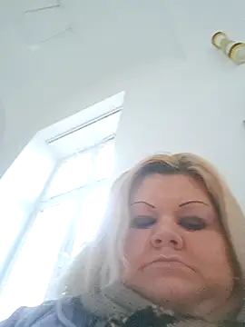 ducicsajsziii online show from 12-01-25, 02:33