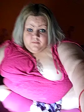 ducicsajsziii online show from 02-07-26, 05:49