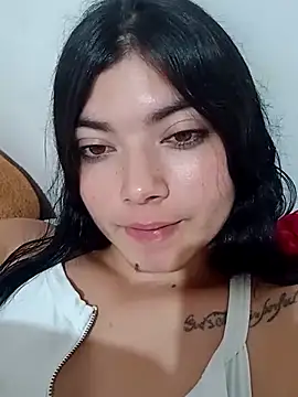 Snapshot of Danna_777 chatting on 05-01-26, 05:50 Danna 777 online show from 05-01-26, 05:50