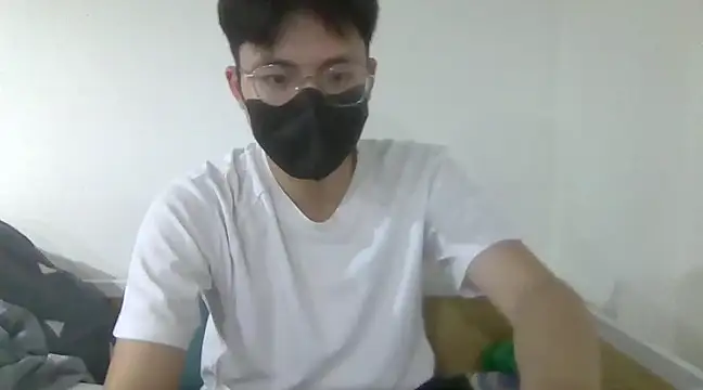 Gwencloudy online show from 01-23-25, 12:30