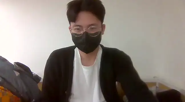 Gwencloudy online show from 02-04-25, 04:39