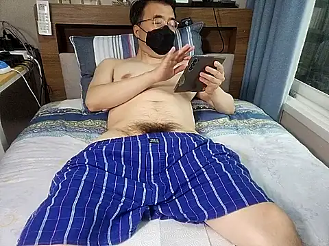 Snapshot of Jackvanlee chatting on 06-22-26, 03:47 Jackvanlee online show from 06-22-26, 03:47