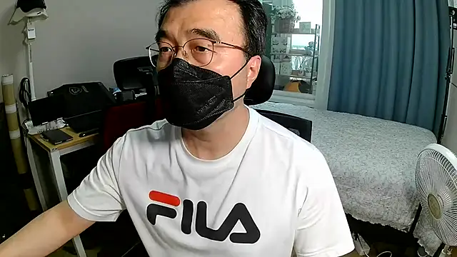 Snapshot of Jackvanlee chatting on 07-16-26, 03:23 Jackvanlee online show from 07-16-26, 03:23