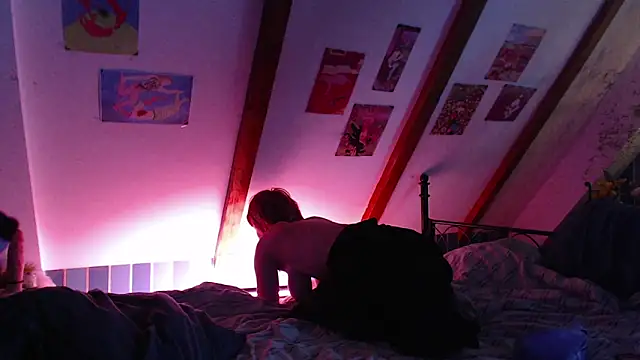 RubyLynxx online show from 04-10-26, 02:00