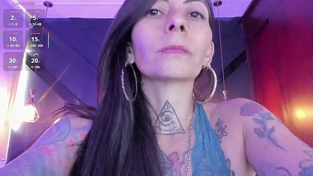 Snapshot of dark_gotica chatting on 12-19-25, 07:10 dark gotica online show from 12-19-25, 07:10