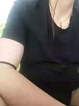 Snapshot of bruna_safadinhaa chatting on 01-11-25, 12:29 bruna safadinhaa online show from 01-11-25, 12:29