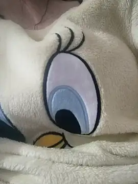 Snapshot of bruna_safadinhaa chatting on 03-02-25, 09:42 bruna safadinhaa online show from 03-02-25, 09:42