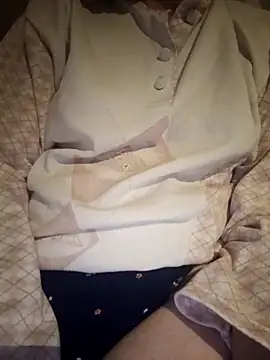 Snapshot of bruna_safadinhaa chatting on 11-28-25, 06:54 bruna safadinhaa online show from 11-28-25, 06:54