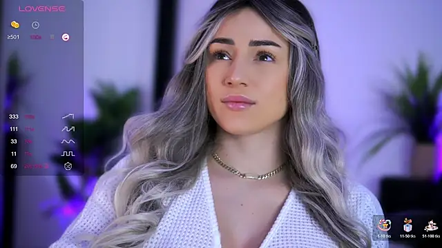 Snapshot of AishaCarter chatting on 12-19-25, 04:08 AishaCarter online show from 12-19-25, 04:08