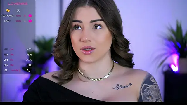 Snapshot of AishaCarter chatting on 01-14-26, 05:40 AishaCarter online show from 01-14-26, 05:40