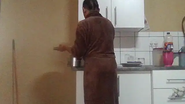 ShooingBunch online show from 12-17-25, 08:09