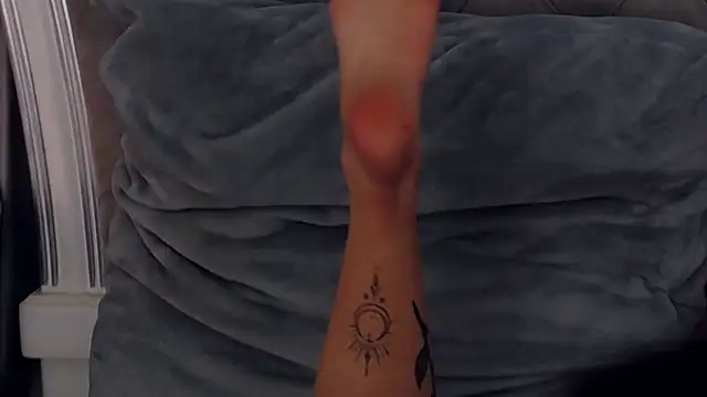 Snapshot of MeIisaLove chatting on 01-18-26, 05:06 MeIisaLove online show from 01-18-26, 05:06