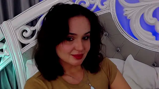 Snapshot of MeIisaLove chatting on 03-14-26, 06:35 MeIisaLove online show from 03-14-26, 06:35