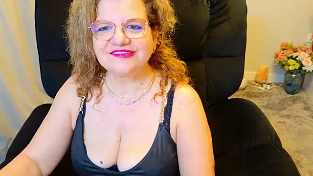 maggiemilff online show from 05-18-26, 03:35
