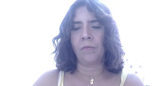 Victoria meester online show from 06-30-26, 04:19