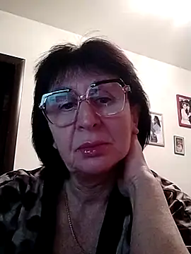 AlbinaXPretty online show from 01-11-25, 03:31