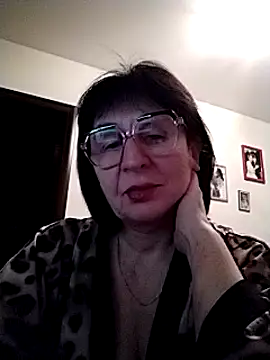 AlbinaXPretty online show from 01-26-25, 06:58