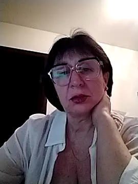 AlbinaXPretty online show from 03-08-25, 05:33