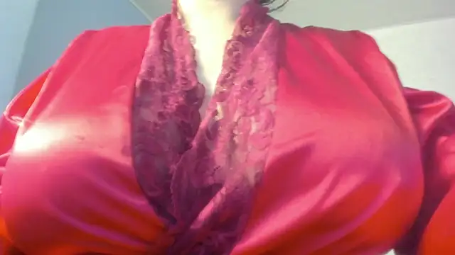 dolly zoe online show from 11-14-25, 02:10