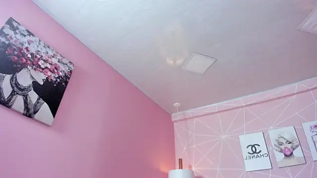 dolly zoe online show from 11-25-25, 05:29