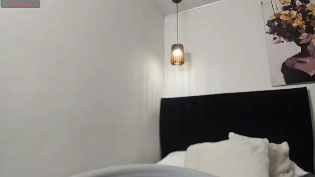 dolly zoe online show from 04-11-26, 05:12