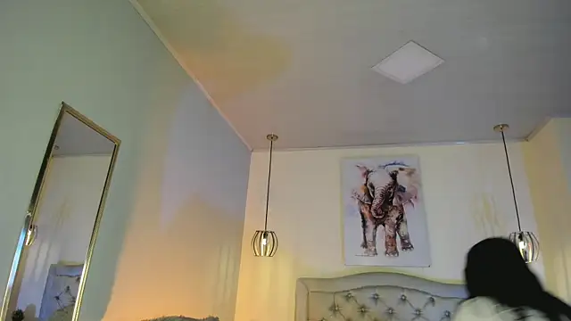 ayshel   online show from 10-03-25, 08:28