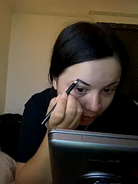 Snapshot of xocrybaby chatting on 09-13-25, 02:39 xocrybaby online show from 09-13-25, 02:39