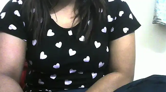 Snapshot of shekira99 chatting on 02-10-25, 07:17 shekira99 online show from 02-10-25, 07:17