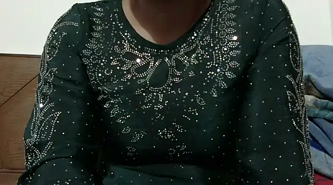 Snapshot of shekira99 chatting on 03-01-25, 02:02 shekira99 online show from 03-01-25, 02:02