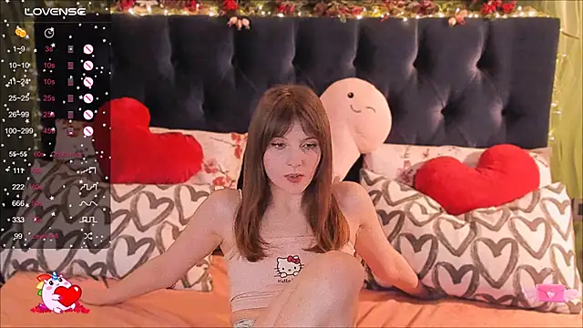 Snapshot of AliceLanley chatting on 02-26-25, 11:41 AliceLanley online show from 02-26-25, 11:41