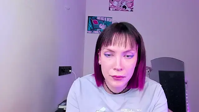 Snapshot of dollmore chatting on 02-21-26, 09:49 dollmore online show from 02-21-26, 09:49