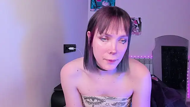 Snapshot of dollmore chatting on 03-20-26, 07:08 dollmore online show from 03-20-26, 07:08