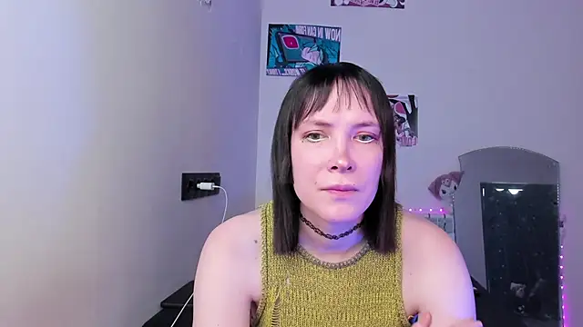 Snapshot of dollmore chatting on 04-12-26, 03:44 dollmore online show from 04-12-26, 03:44