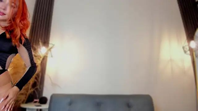 valerycolins online show from 12-17-24, 04:12