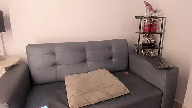 valerycolins online show from 02-22-25, 02:17