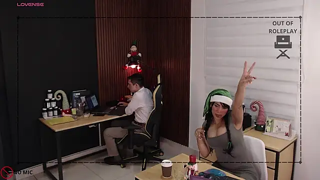Snapshot of Office_Naughty_Girl chatting on 12-21-24, 11:24 Office Naughty Girl online show from 12-21-24, 11:24